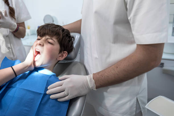 Best Chipped Tooth Repair Near Me  in Riley, KS